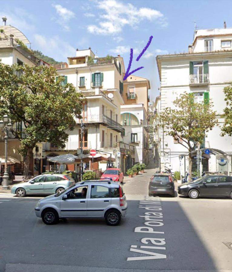 Maison In Centro Salerno Eksteriør billede